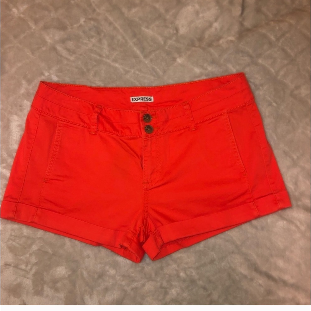 NWT EXPRESS SHORTS